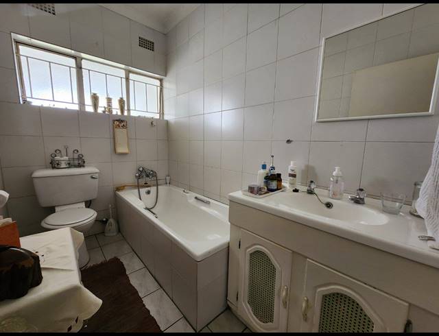 3 BEDROOM TOWNHOUSE FOR SALE IN THREE RIVERS PROPER